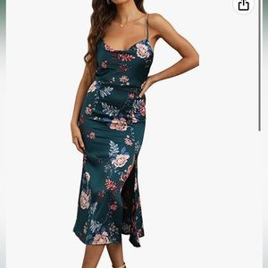 NWOT Sleeveless spaghetti strap satin midi dress